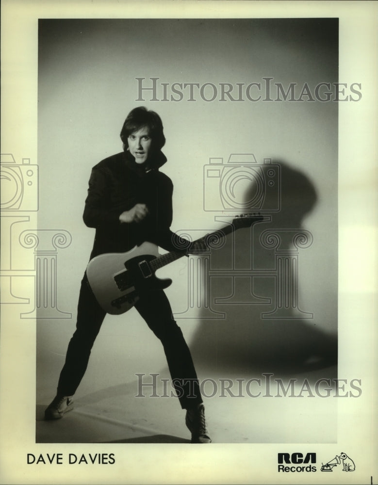 1980 Dave Davies, singer, songwriter, and guitarist. - Historic Images