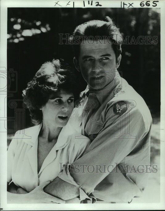 1980 Press Photo Patrick Duffy and other actor. - Historic Images