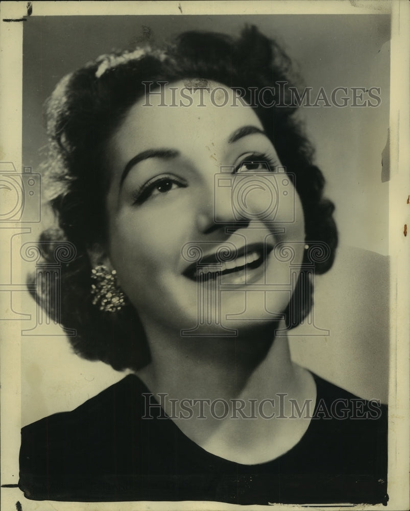 1961 Maria di Gerlando, soprano opera singer. - Historic Images