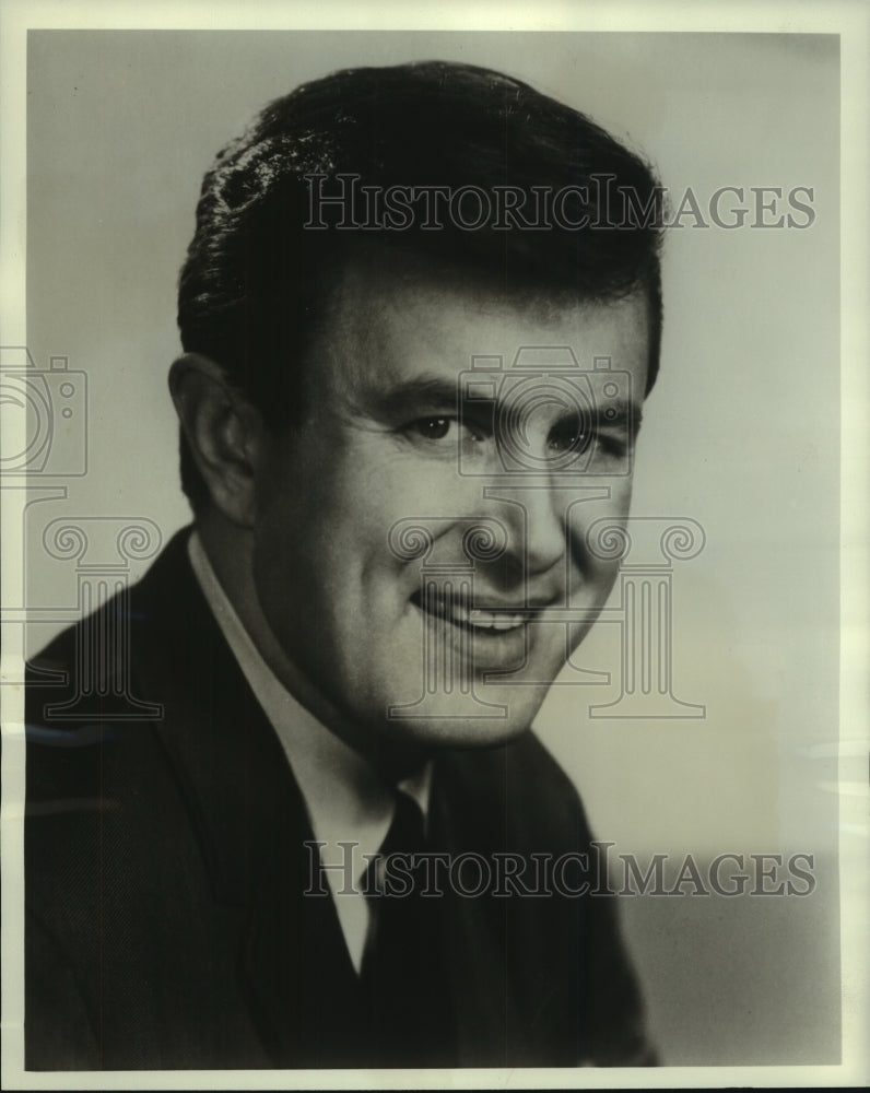 1968 Mike Darow, host of ABC-TV program &quot;Dream House.&quot; - Historic Images