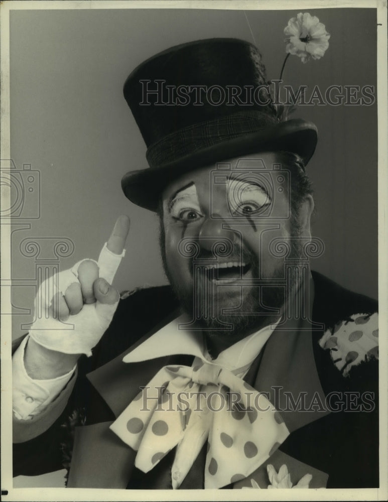 1983 Press Photo Dom DeLuise in &quot;Happy&quot; CBS TV - nop20837 - Historic Images