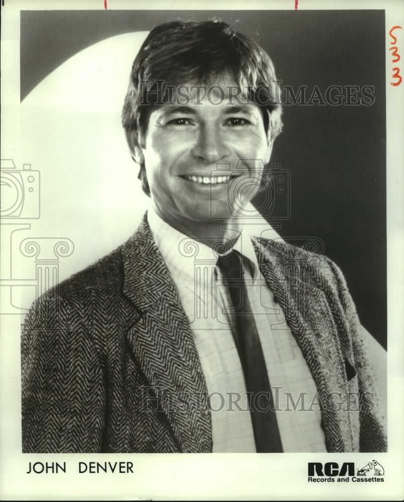 1988 John Denver, musician - Historic Images