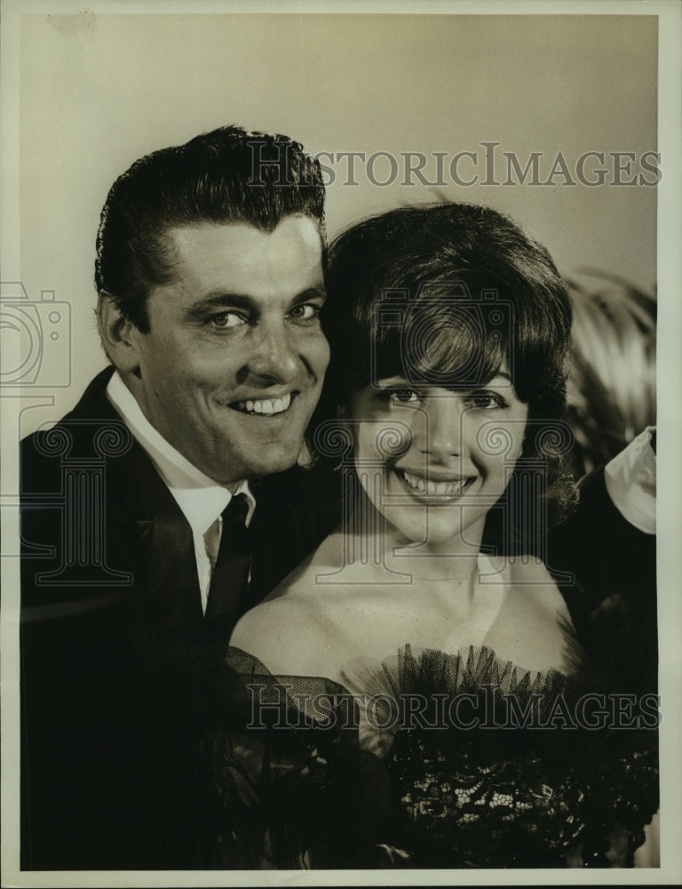 1962 Keefe Brasselle and Arlene Demarco - Historic Images