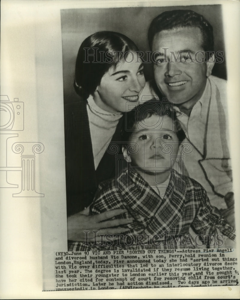 1959 Actress Pier Angeli, Vic Damone and son Perry, in London. - Historic Images
