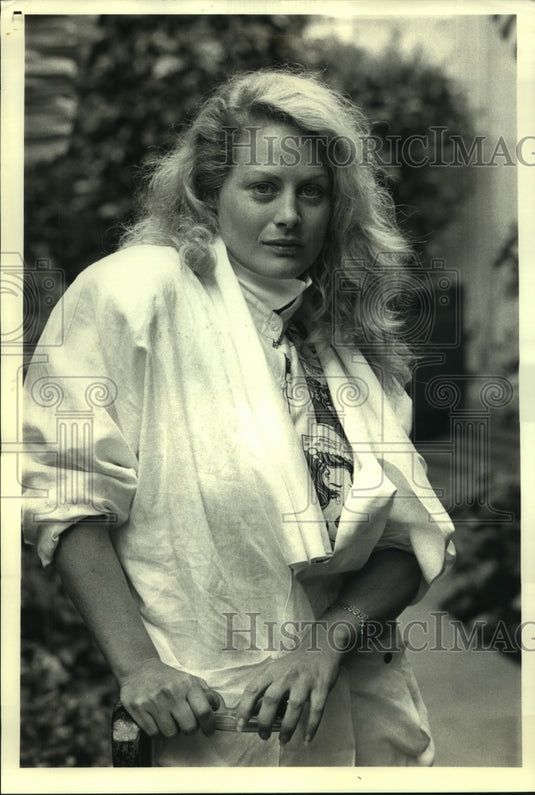 1986 Press Photo Actress Beverly D'Angelo photographed in Los Angeles. - Historic Images