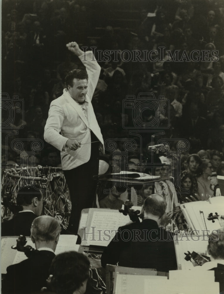 1980 Press Photo Colin Davis, conductor. - nop22002 - Historic Images