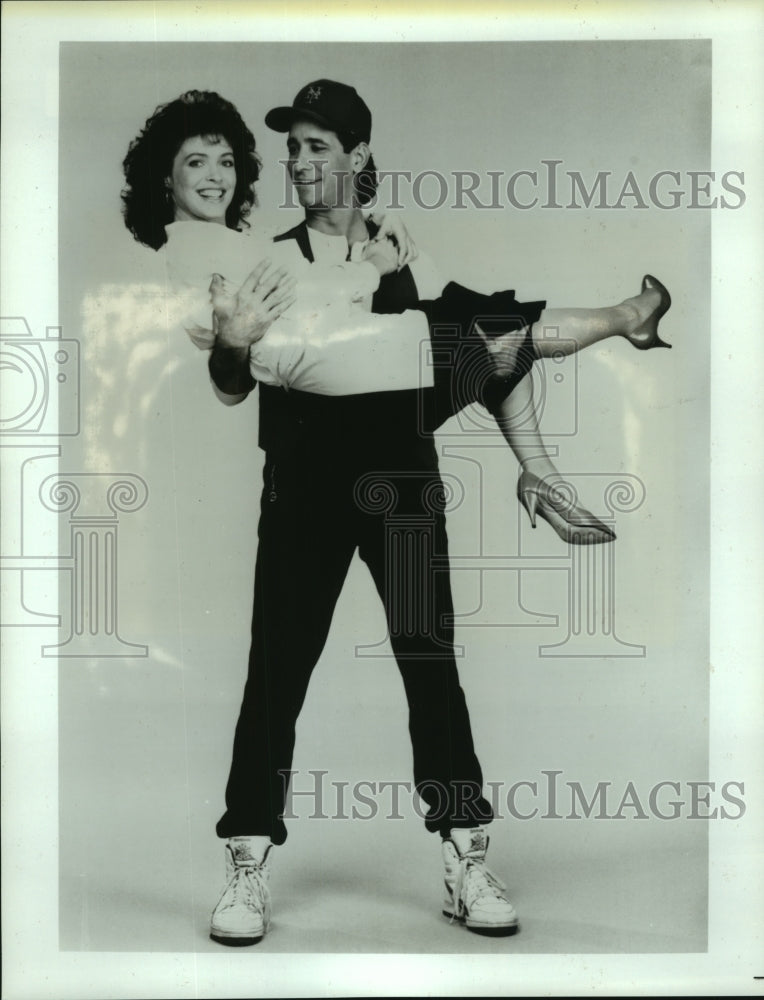 1991 Press Photo Mary Page Keller and Matthew Lawrence star on Duet, on Fox. - Historic Images