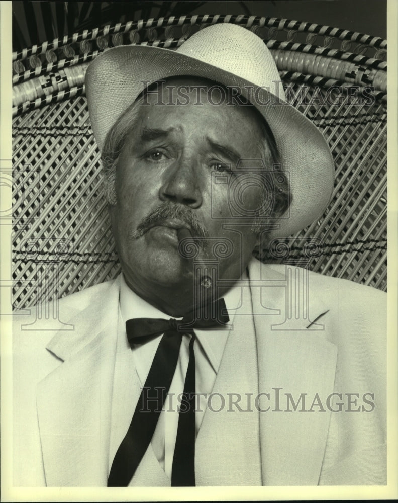 1980 Press Photo Howard Duff as Sheriff Titus Semple in Flamingo Road - Historic Images