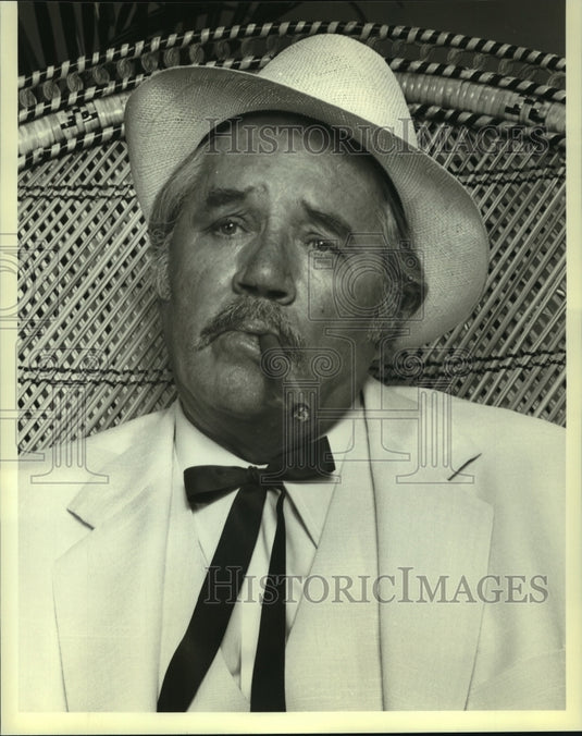 1980 Press Photo Howard Duff as Sheriff Titus Semple in Flamingo Road - Historic Images