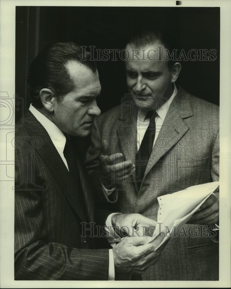 1977 Richard M. Dixon and Peter Boyle in NBC-TV&#39;s &quot;The Big Event&quot; - Historic Images