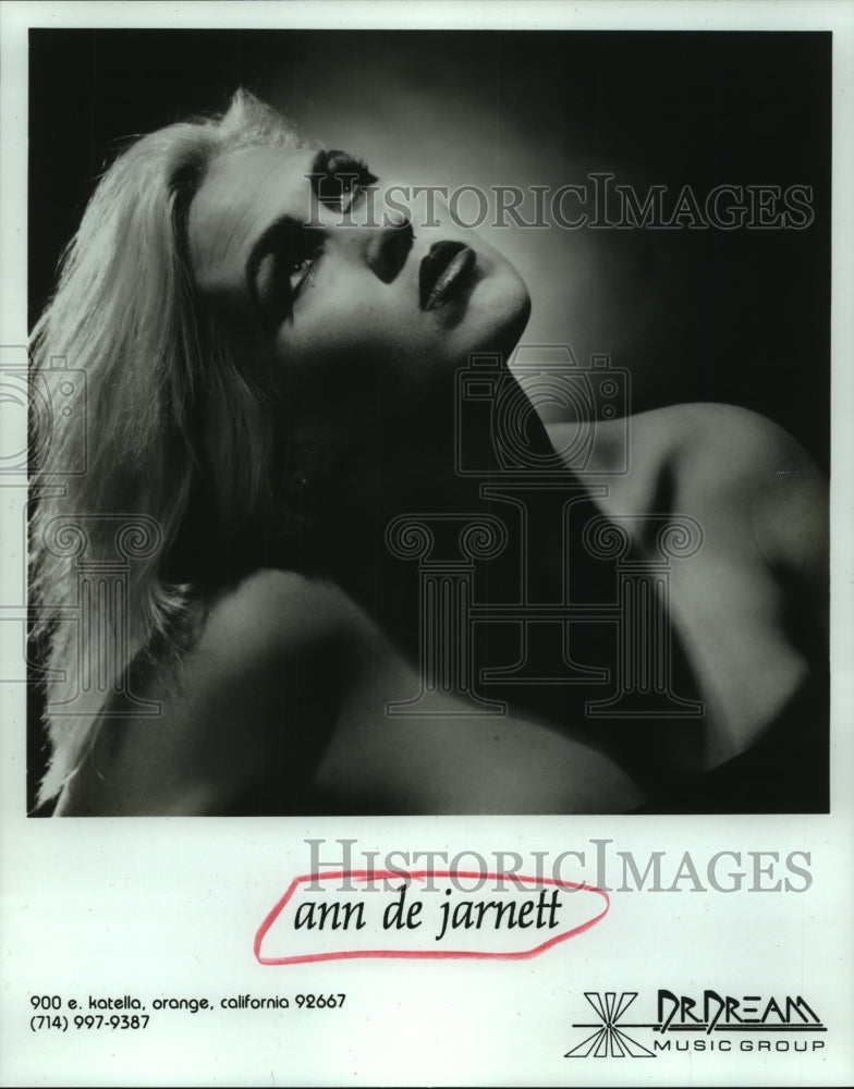 1987 Press Photo Singer Ann de Jarnett - nop22498 - Historic Images