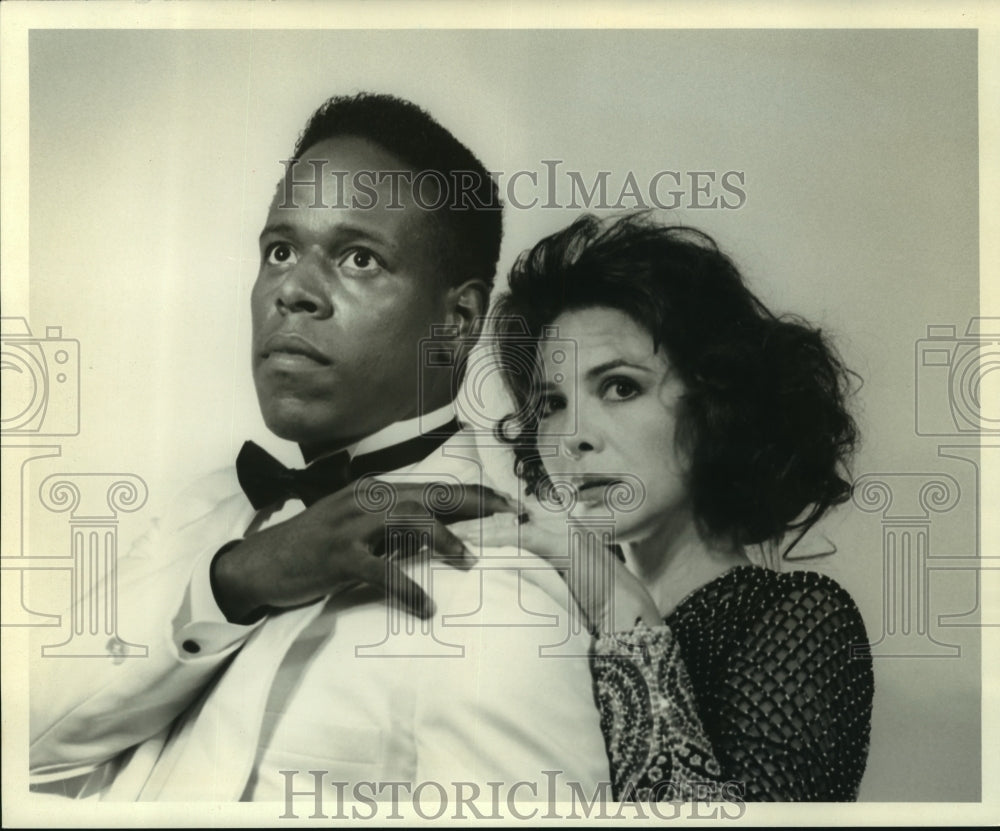 1993 Press Photo Bewford Davis and Glenda Byars in Six Degrees of Separation. - Historic Images