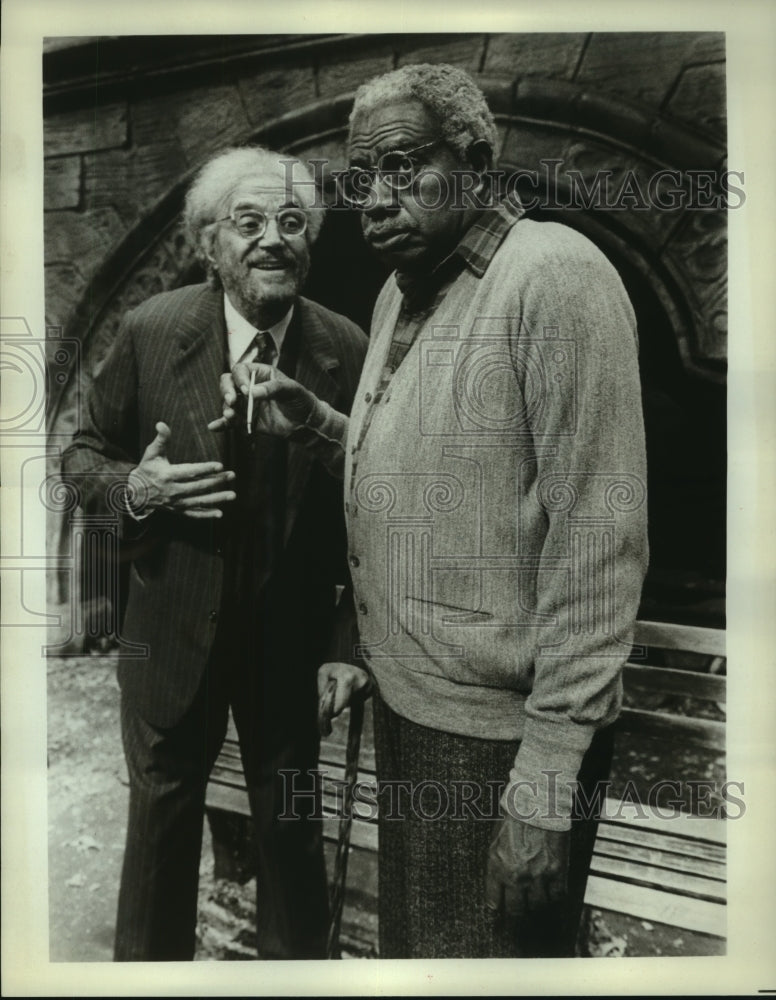 1987 Press Photo Hal Linden and Ossie Davis Star in &quot;I&#39;m Not Rappaport&quot; - Historic Images