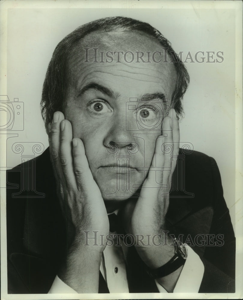 1975 Tim Conway host on The Carol Burnett Show-Historic Images