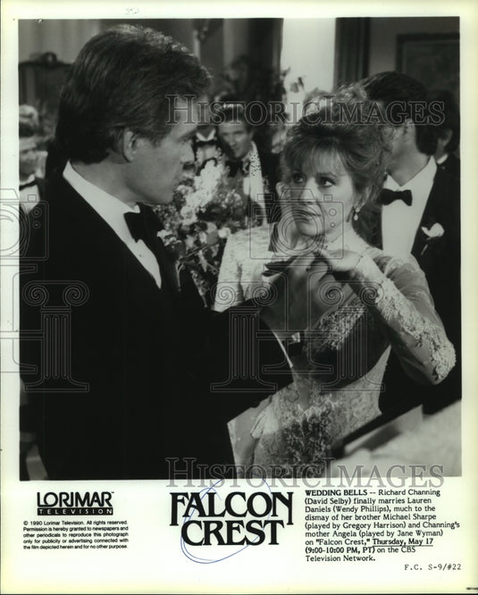 1990 Press Photo David Selby and Wendy Phillips in a scene from Falcon Crest-Historic Images