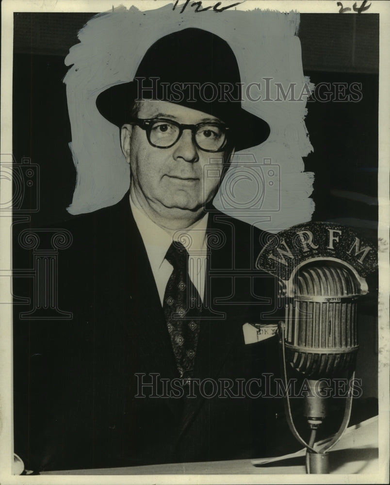 1962 Radio DJ Seymour De Koven - Historic Images