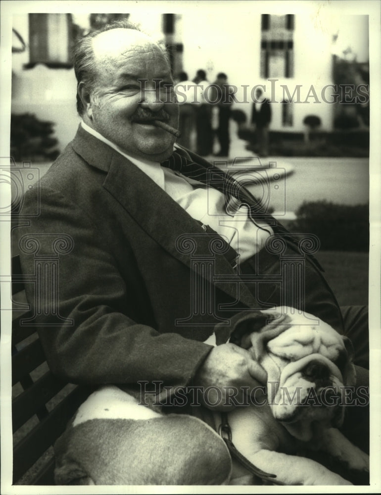 1988 Actor William Conrad, Max on &quot;Jake and the Fatman&quot; - Historic Images