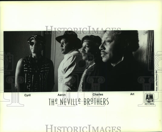 1995 Press Photo Members of the R&B Group "The Neville Brothers" - nop24021 - Historic Images