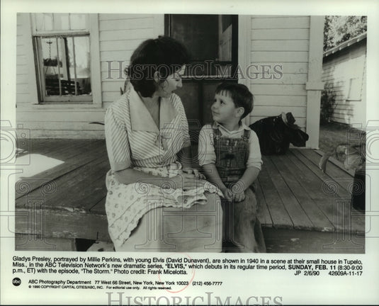 1990 Actors Millie Perkins, David Dunavent in New Series "Elvis" - Historic Images