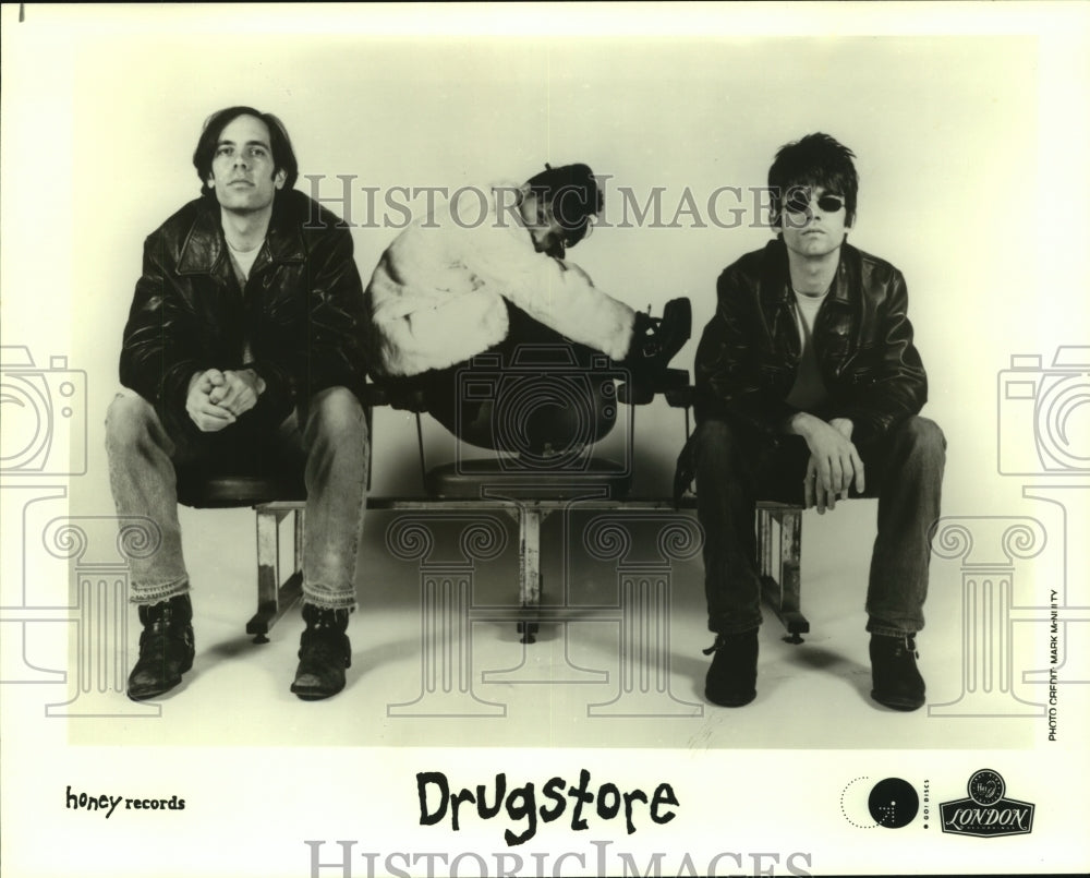 1995 Press Photo Members of the Pop Band Drugstore - nop24178 - Historic Images