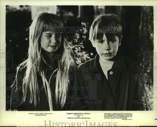 1979 Press Photo Actors Kim Richards/Ike Eisenmann in "Escape to Witch Mountain" - Historic Images