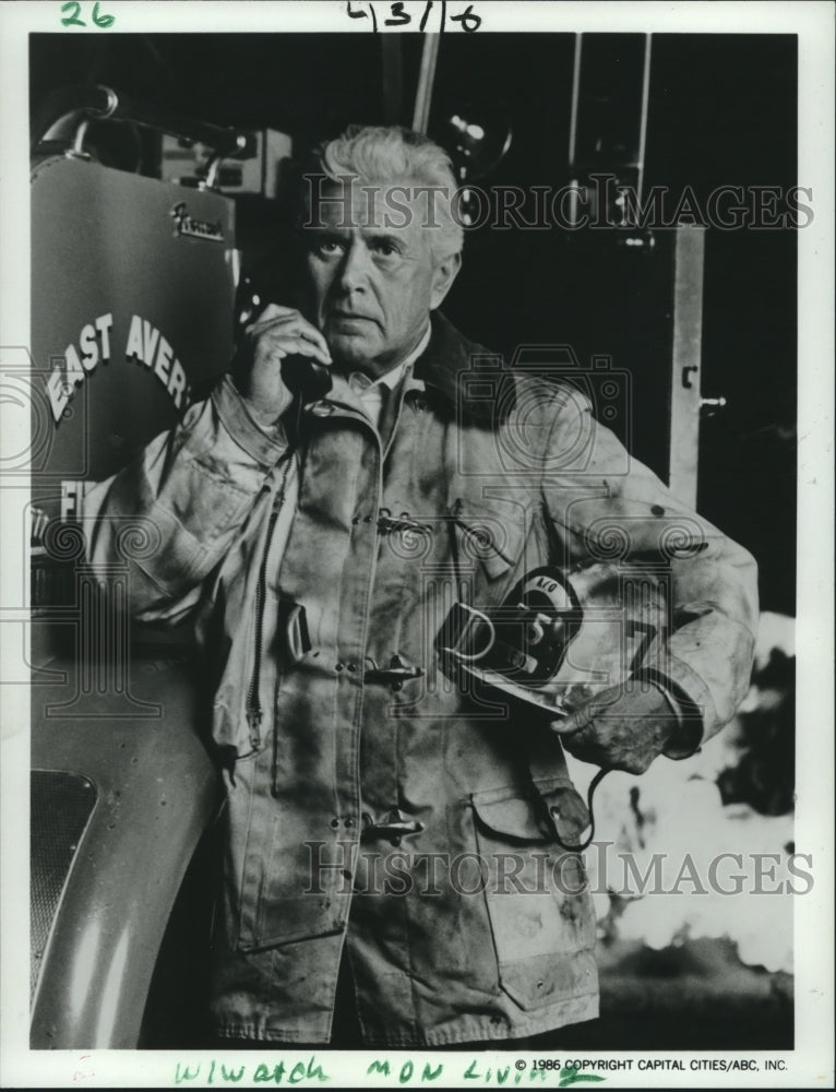 1986 John Forsythe, &quot;On Fire&quot; - Historic Images