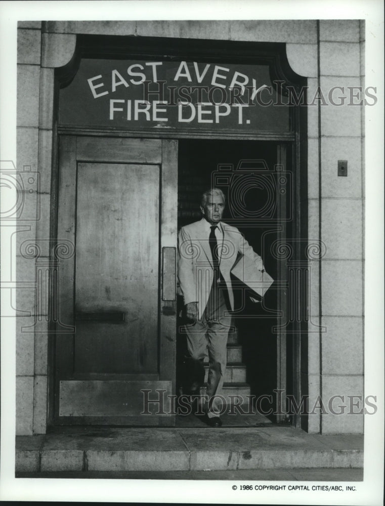 1986 John Forsythe, "On Fire" - Historic Images
