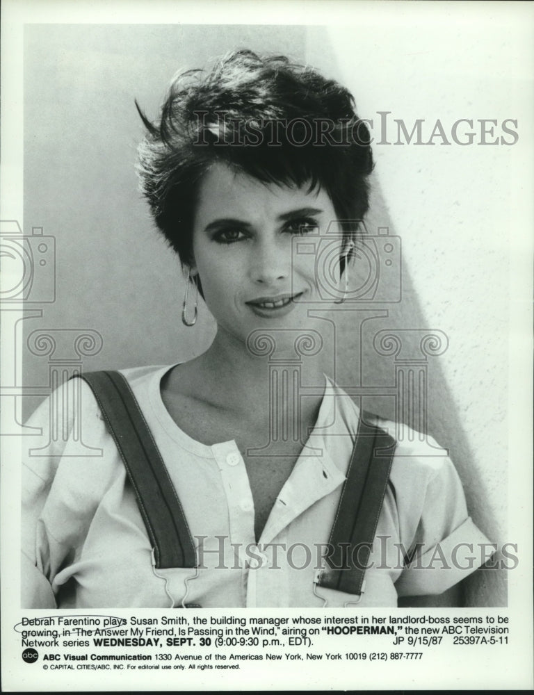 1987 Debrah Farentino plays Susan Smith, &quot;Hooperman&quot; - Historic Images