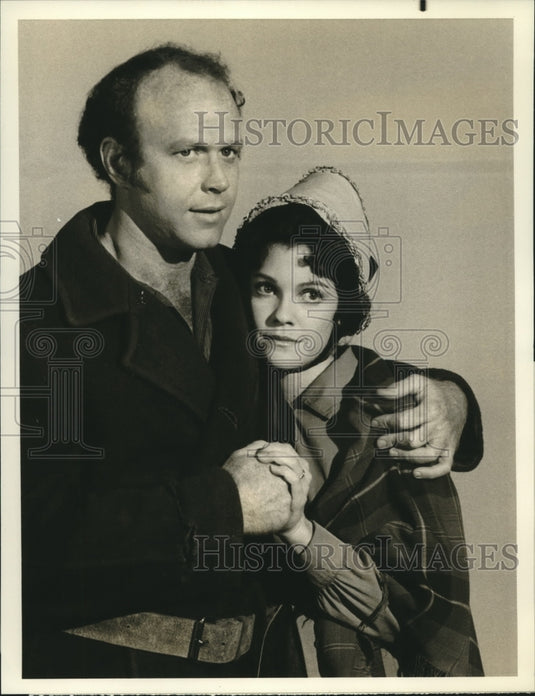 1975 Press Photo Alan Fudge & Julie Cobb, "Little House on the Prairie" - Historic Images