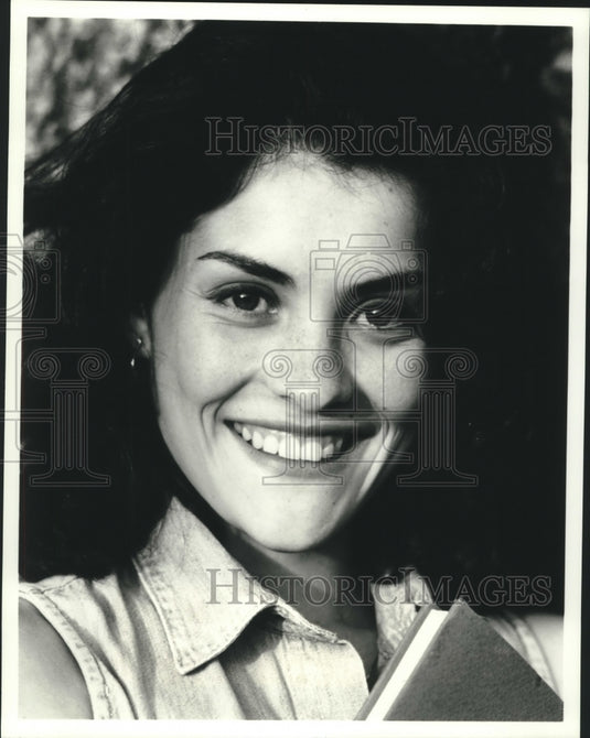 Press Photo Arlene Taylor, "Freshman Dorm" - nop25190 - Historic Images