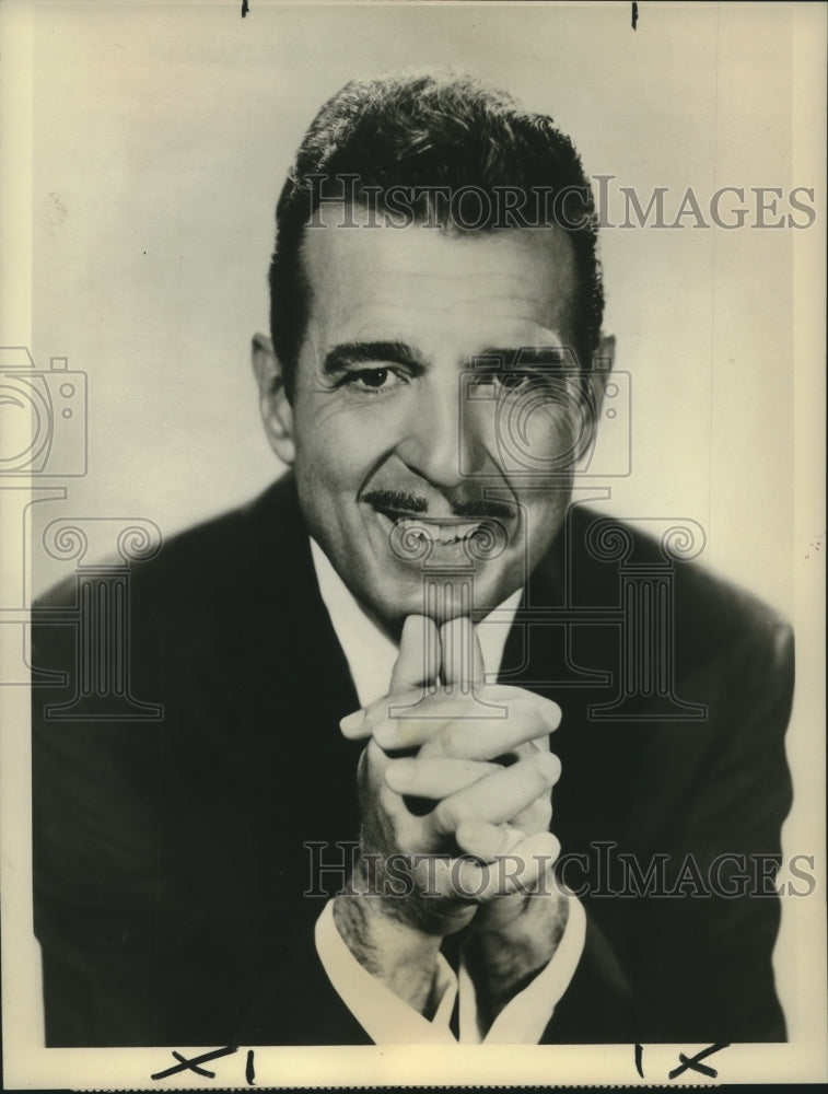 1964 Tennessee Ernie Ford, &quot;Tennessee Ernie Ford Show&quot; - Historic Images