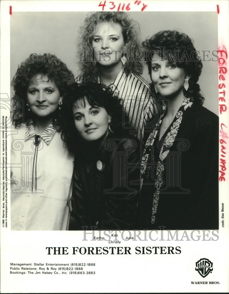 1986 Press Photo Kathy, Kim, Christy and June, The Forester Sisters - nop25423-Historic Images