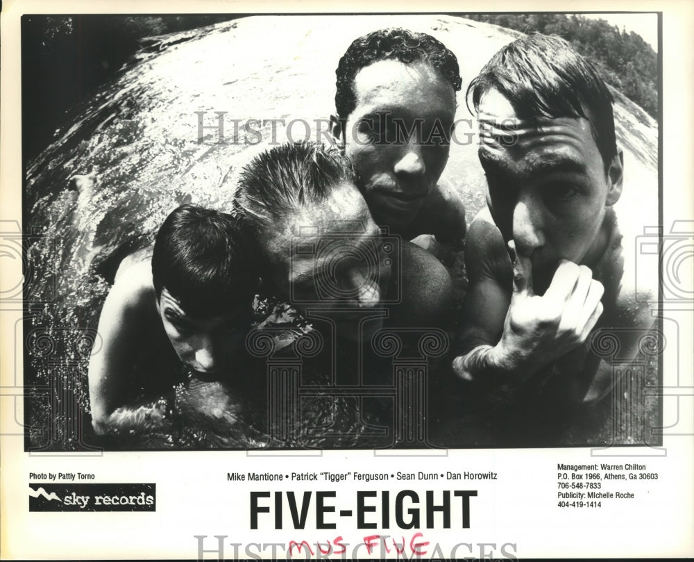 1993 Sean Dunn, Dan Horowitz and members of Five-Eight band - Historic Images