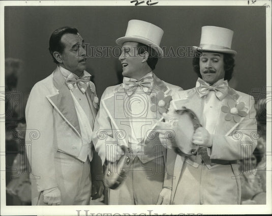 1971 Press Photo Ernie Ford, Tom and Dick Smothers, "Sing America Beautiful"-Historic Images