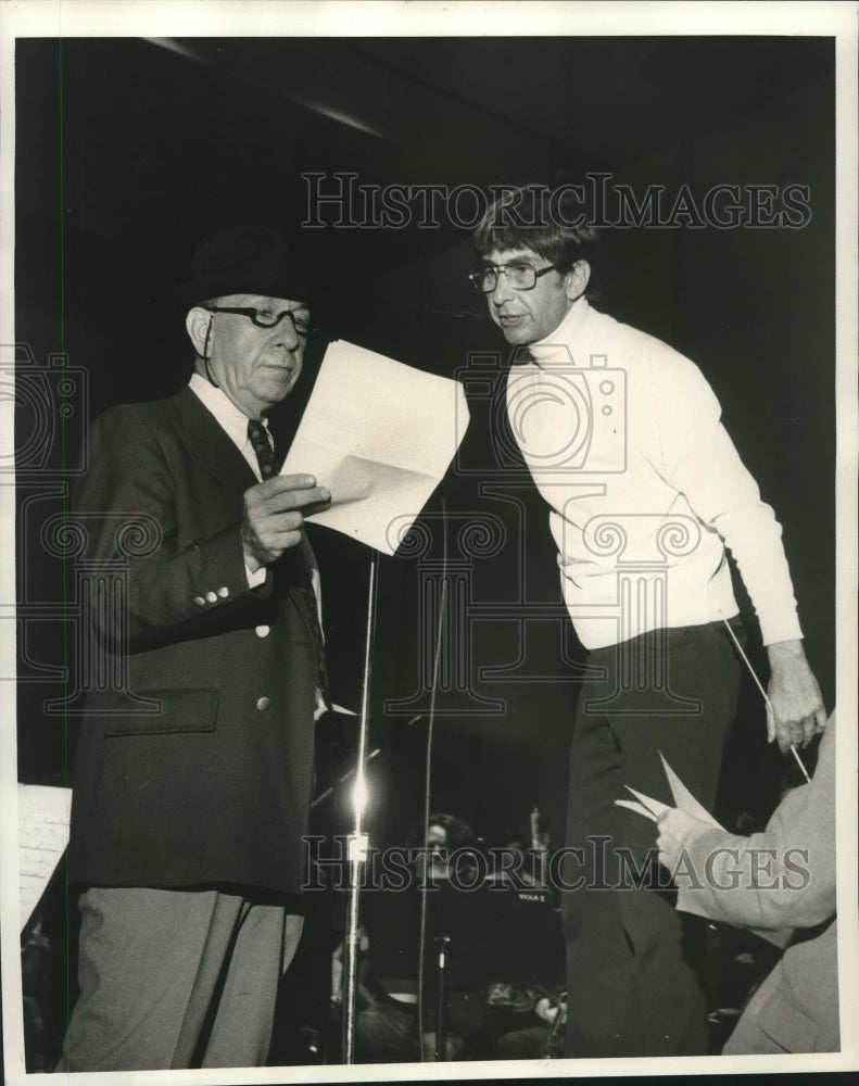 1973 Press Photo Actor Jose Ferrer, Director at Symphony Rehearsal, New Orleans-Historic Images