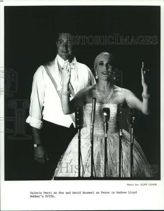 1993 Press Photo Actors Valerie Perri, David Brummel in "Evita" - nop26205 - Historic Images