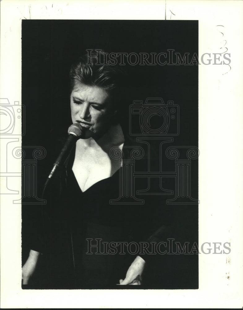 1990 Press Photo Singer Marianne Faithfull - nop26824 - Historic Images