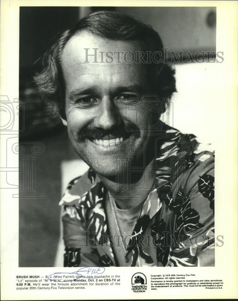 1978 Press Photo Actor Mike Farrel in "M*A*S*H*" - nop26837- Historic Images