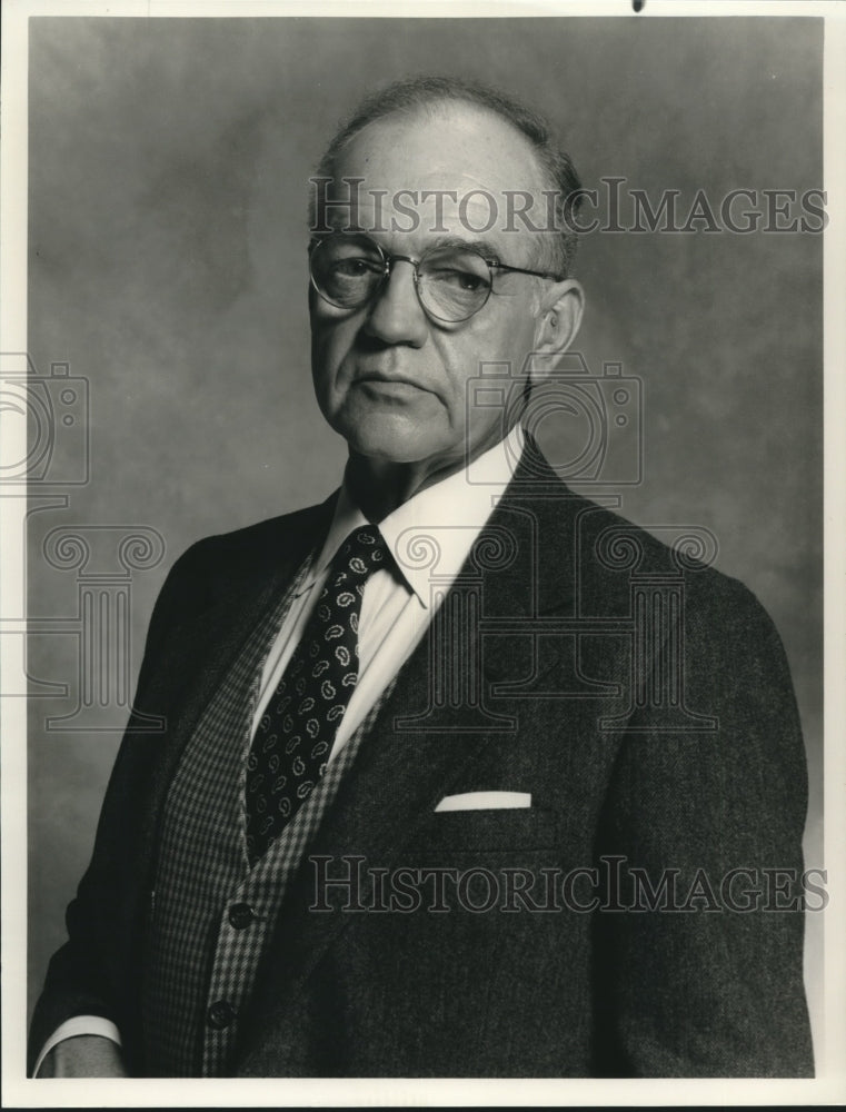 1990 Richard Dysart, actor - Historic Images