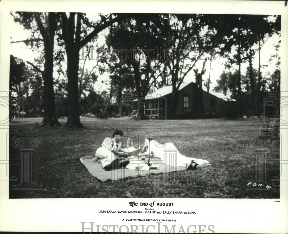 Press Photo Picnic Scene in &quot;The End of August&quot; - nop26911-Historic Images