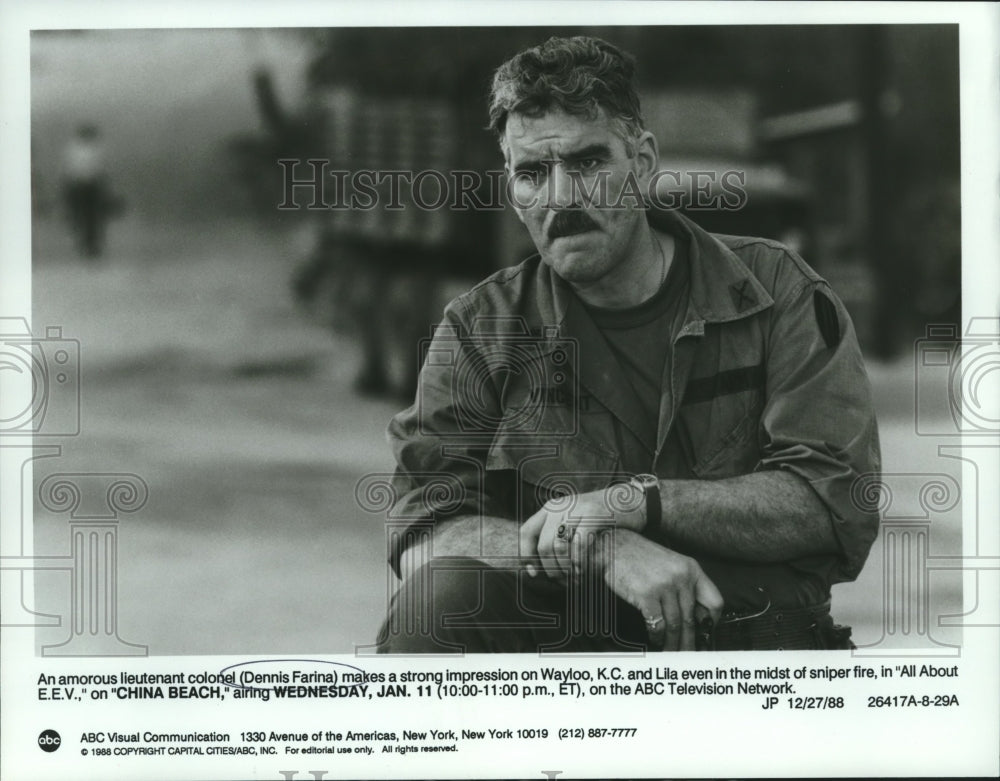 1988 Press Photo Actor Dennis Farina in &quot;China Beach&quot; - nop26933 - Historic Images