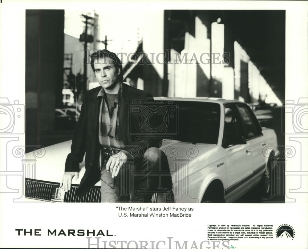 1994 Press Photo Actor Jeff Fahey in &quot;The Marshal&quot; - nop26951 - Historic Images