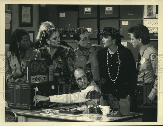 1990 Press Photo Cast Members in Scene from TV Series "City" - nop27133 - Historic Images
