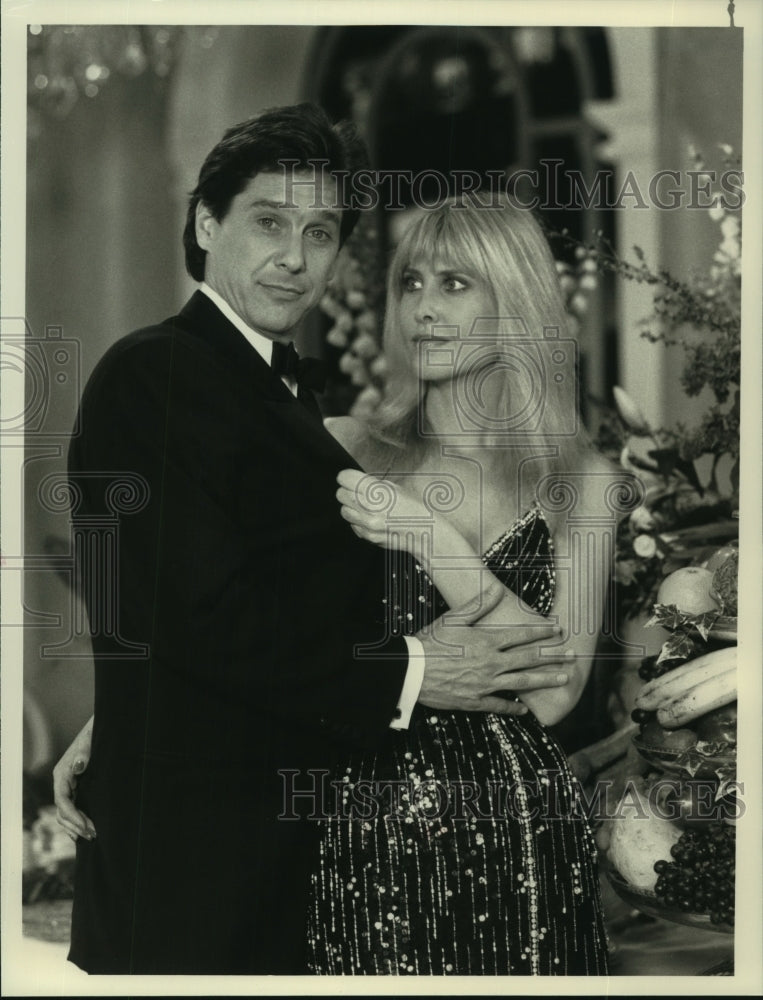 1989 Press Photo Irene Ferris and Tim Matheson starring in "Nikki & Alexander" - Historic Images