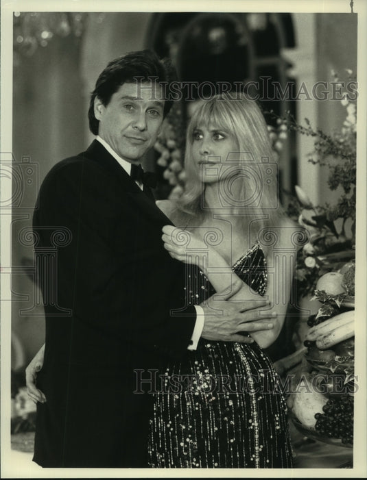 1989 Press Photo Irene Ferris and Tim Matheson starring in "Nikki & Alexander" - Historic Images