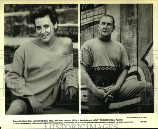 1993 Press Photo Actress Lori Petty & Actor August Schellenberg in Free Willy - Historic Images
