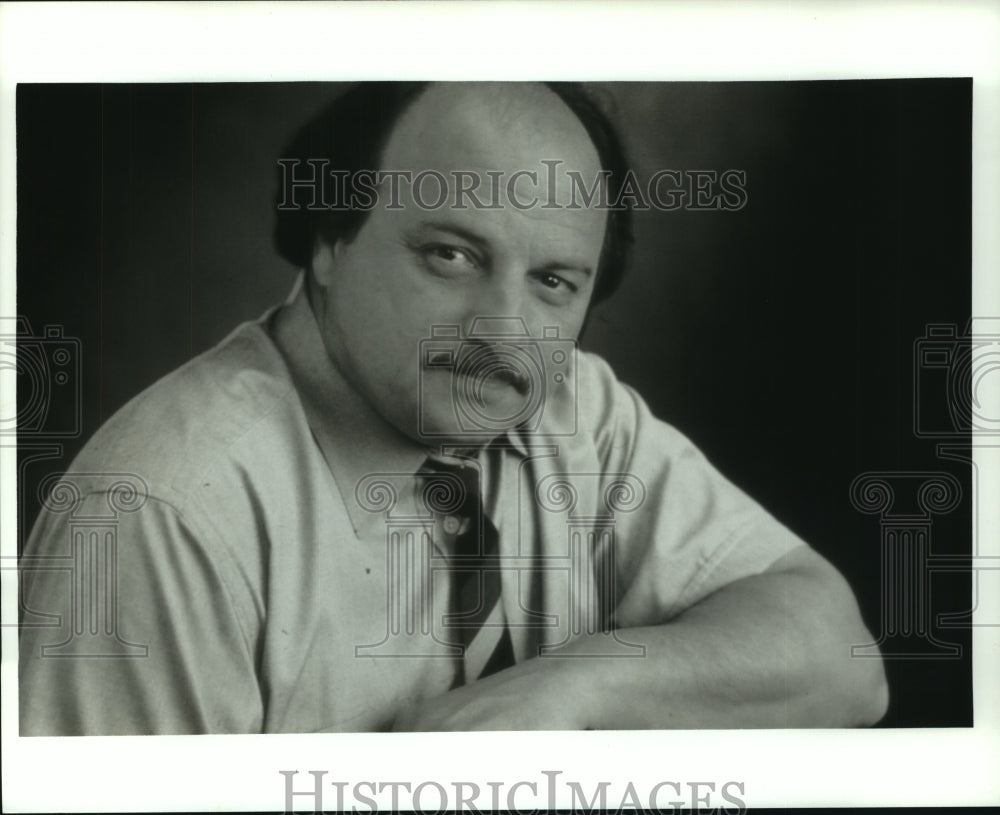 2001 Dennis Frantz stars in ABC&#39;s NYPD Blue - Historic Images