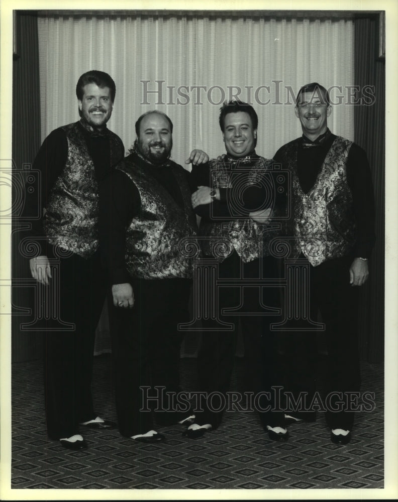 1996 Press Photo Members of the Vocal Group &quot;Jazzmania&quot; - nop29411-Historic Images