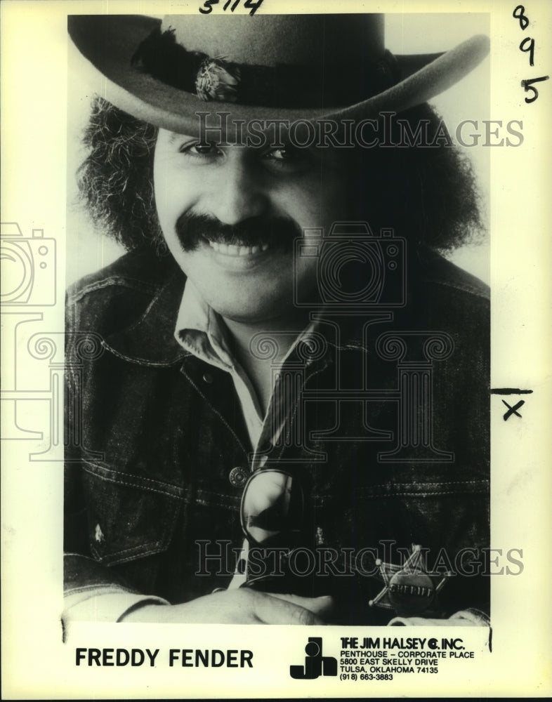 1980 Press Photo Rock/Country Musician Freddy Fender - nop29574 - Historic Images