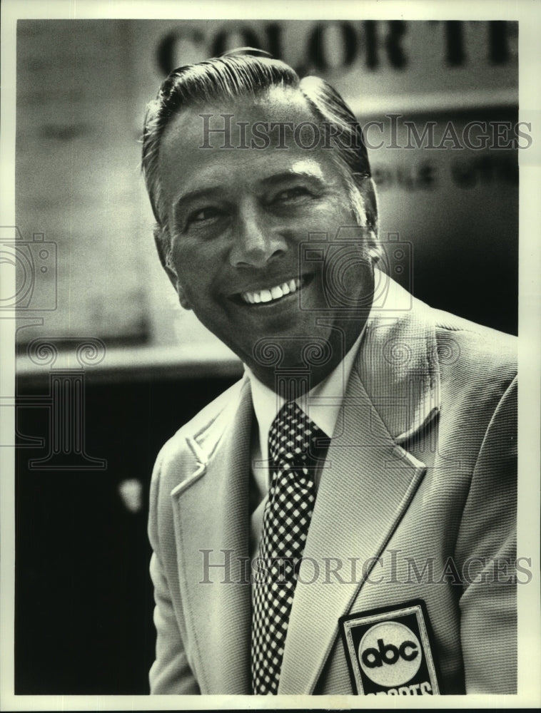 1996 Press Photo Sports Commentator Bill Flemming - nop29576 - Historic Images